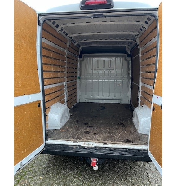 Bestelwagen L2